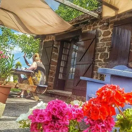 Rose Bed & Breakfast Teillots